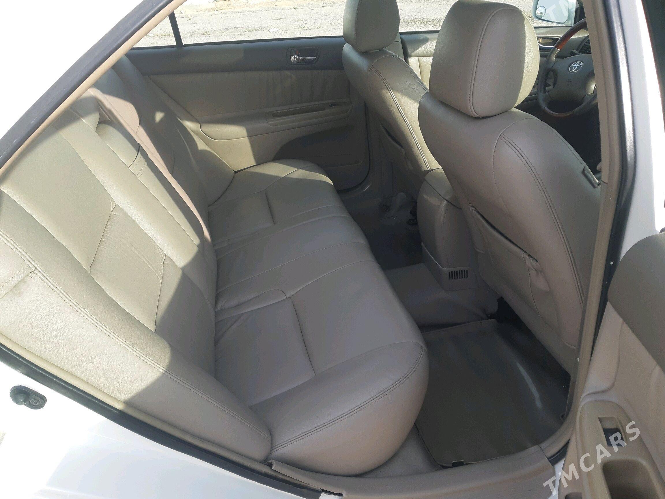 Toyota Camry 2003 - 250 000 TMT - Мары - img 9