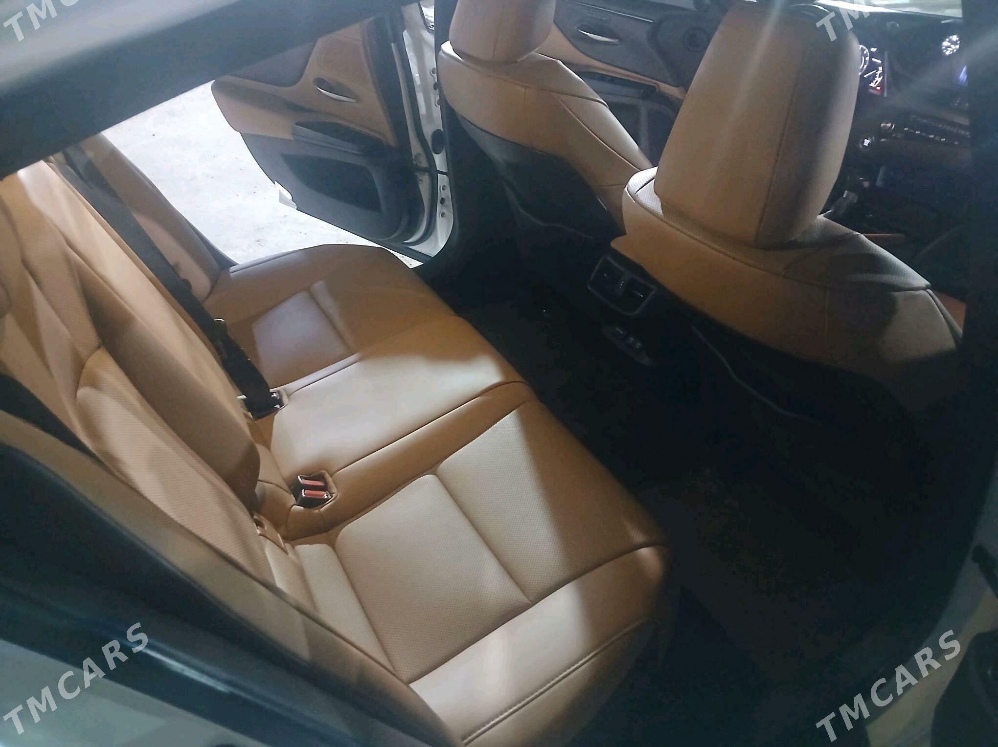 Lexus ES 350 2021 - 660 000 TMT - Мары - img 5