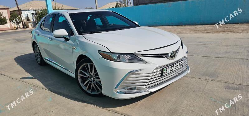 Toyota Camry 2018 - 275 000 TMT - Büzmeýin - img 1