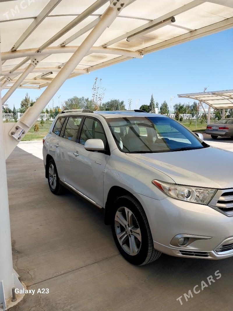 Toyota Highlander 2011 - 340 000 TMT - Дашогуз - img 1