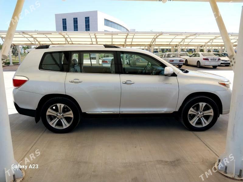 Toyota Highlander 2011 - 340 000 TMT - Дашогуз - img 6