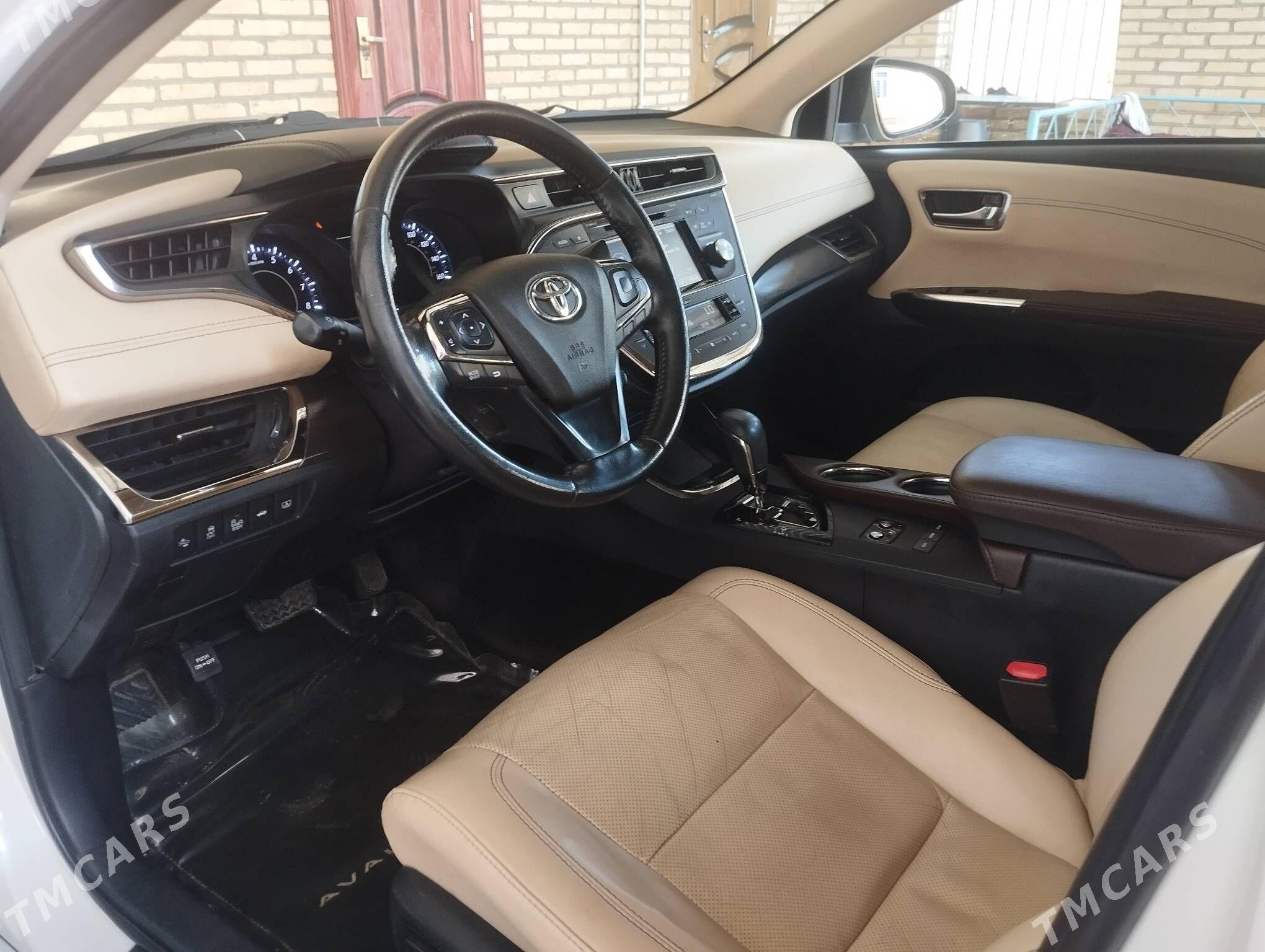 Toyota Avalon 2018 - 340 000 TMT - Çärjew - img 7
