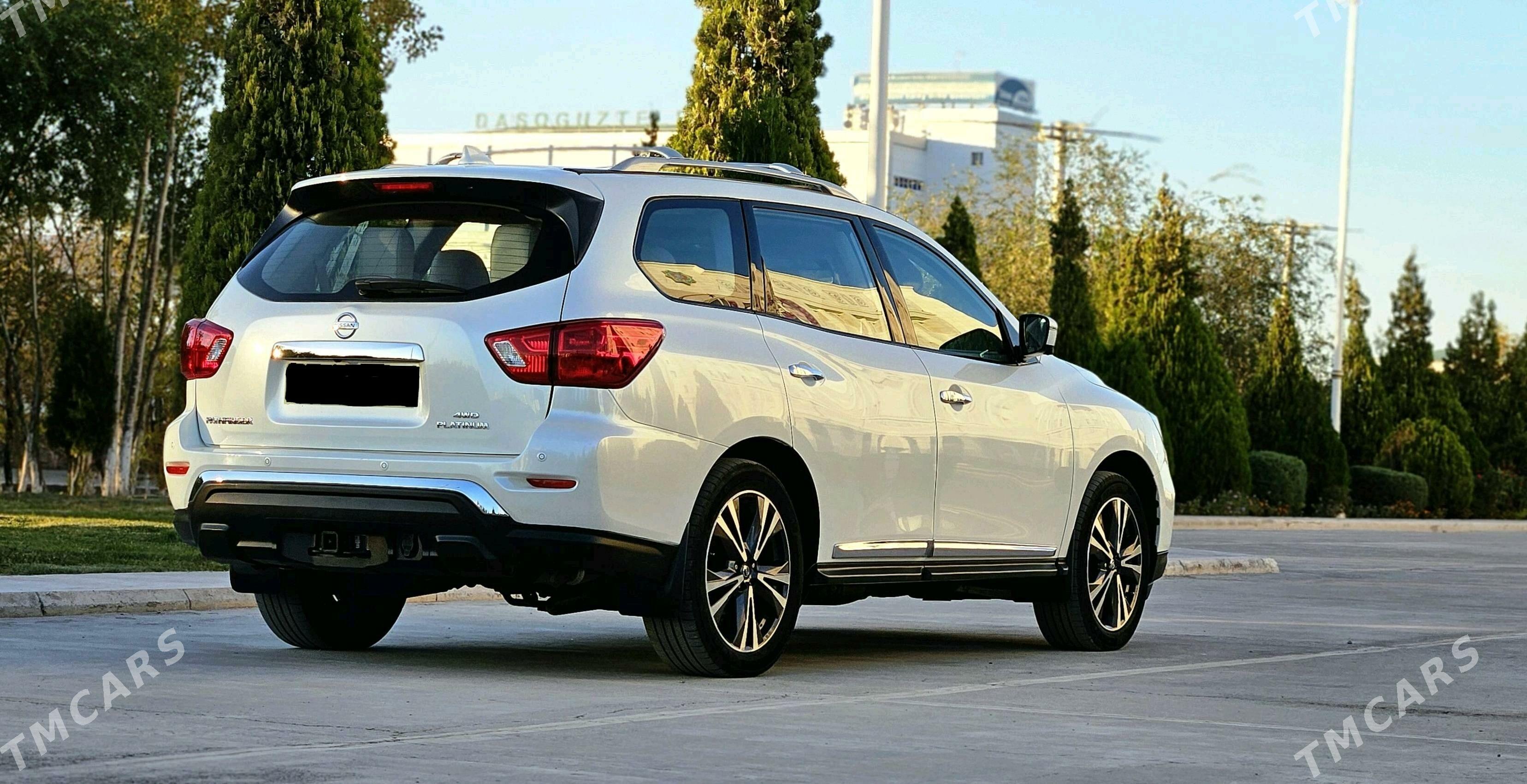 Nissan Pathfinder 2020 - 370 000 TMT - Дашогуз - img 5