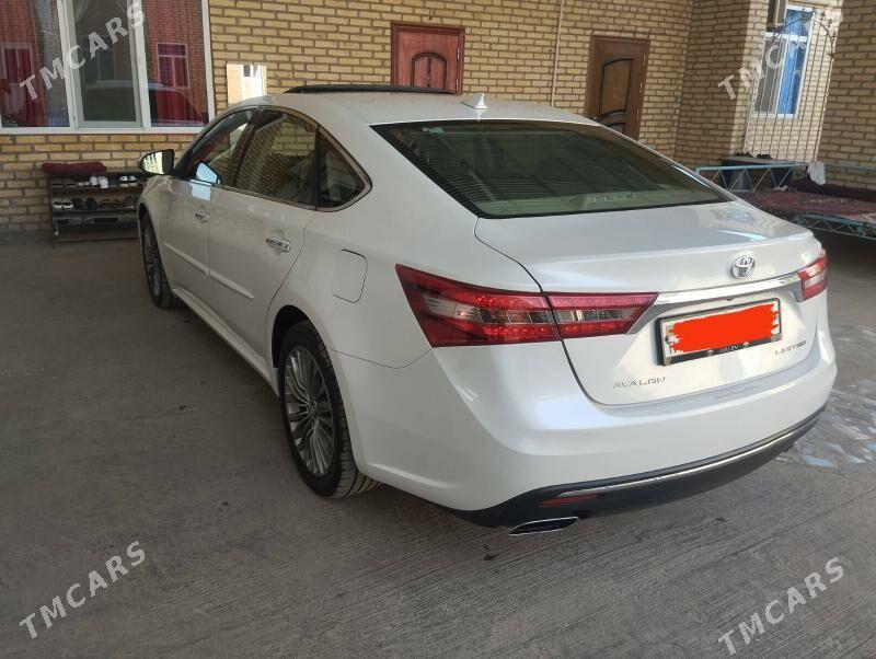 Toyota Avalon 2018 - 340 000 TMT - Çärjew - img 4