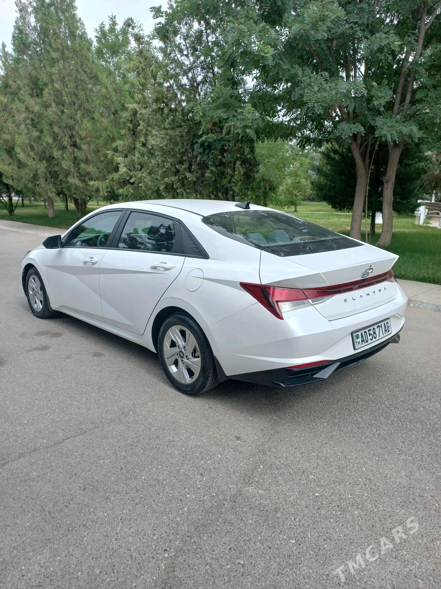 Hyundai Elantra 2022 - 243 000 TMT - Ашхабад - img 5