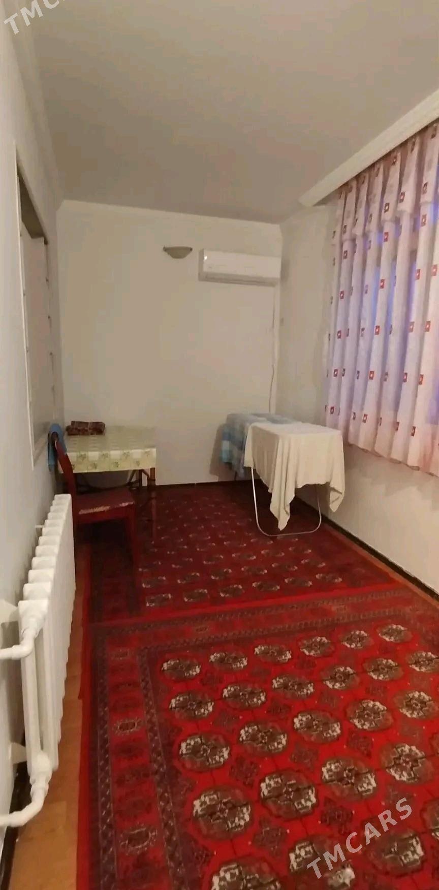 Maryski 3komnat 4/3 etaz satlk - Досааф - img 5