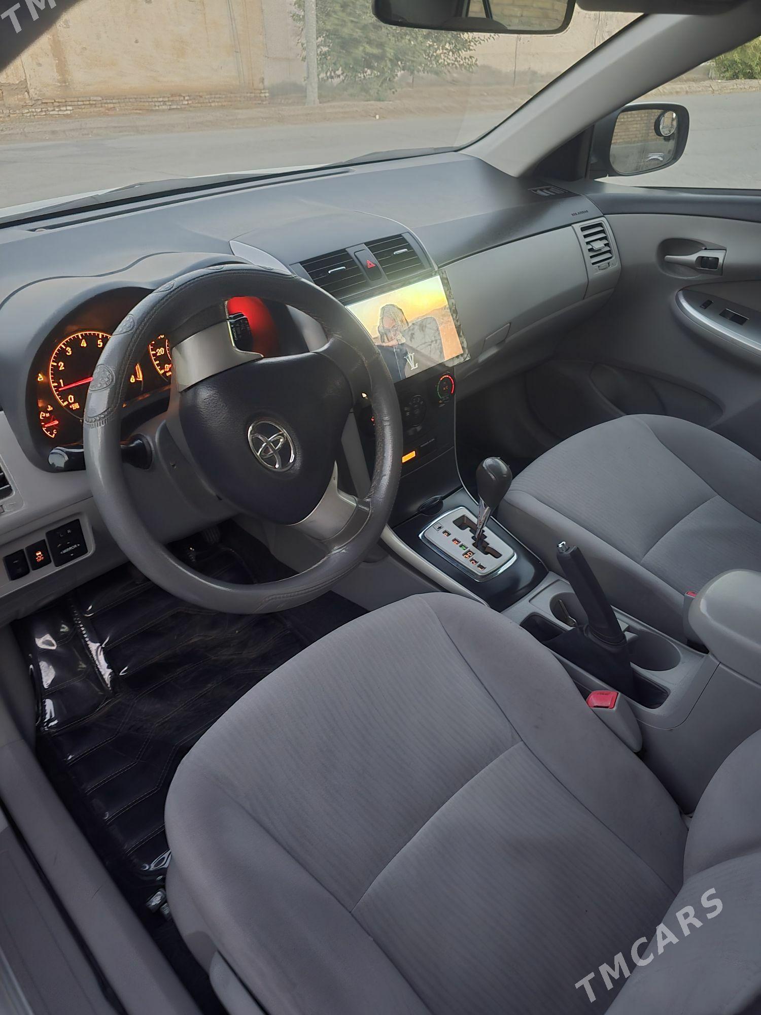 Toyota Corolla 2010 - 150 000 TMT - Türkmenabat - img 7