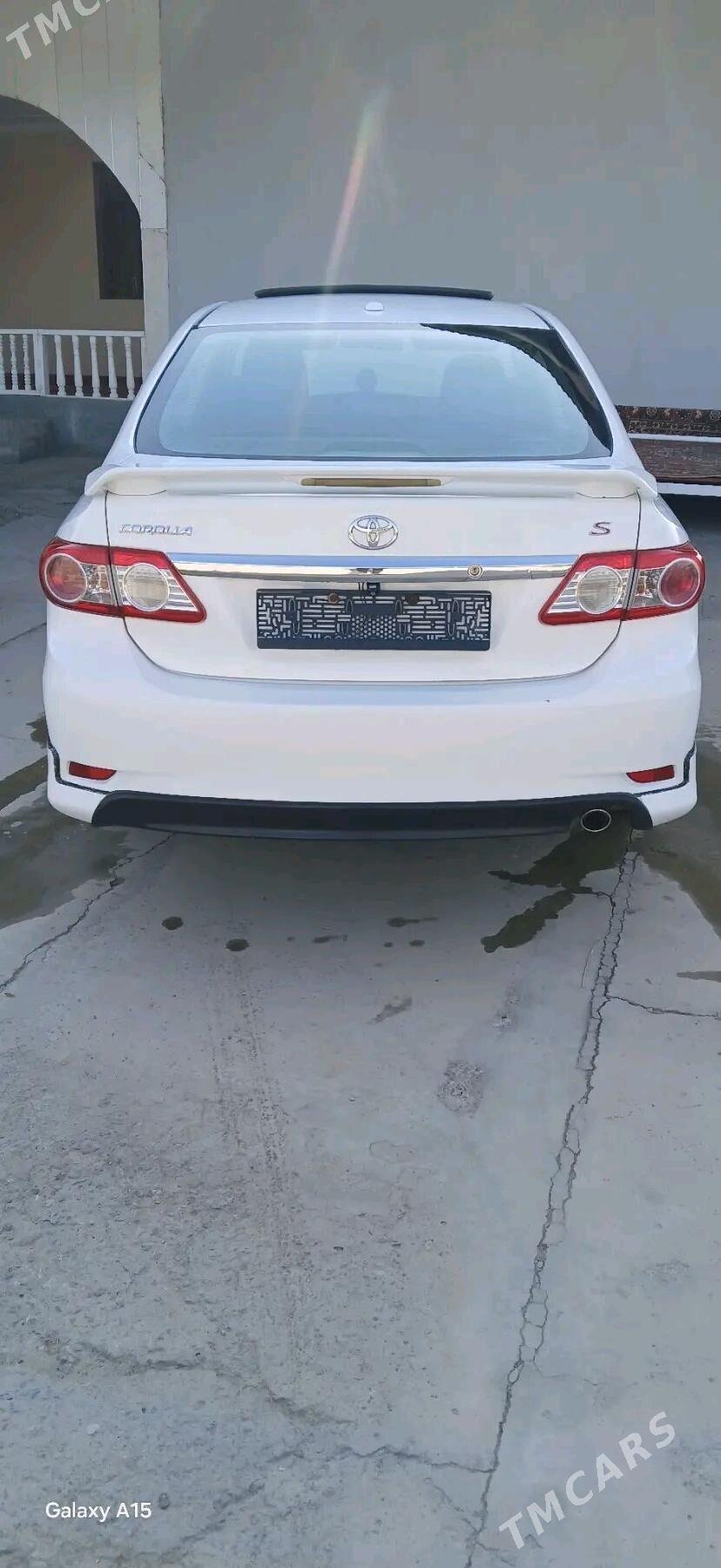 Toyota Corolla 2012 - 190 000 TMT - Губадаг - img 5