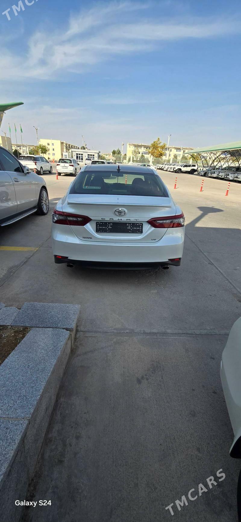 Toyota Camry 2021 - 517 000 TMT - Ашхабад - img 4
