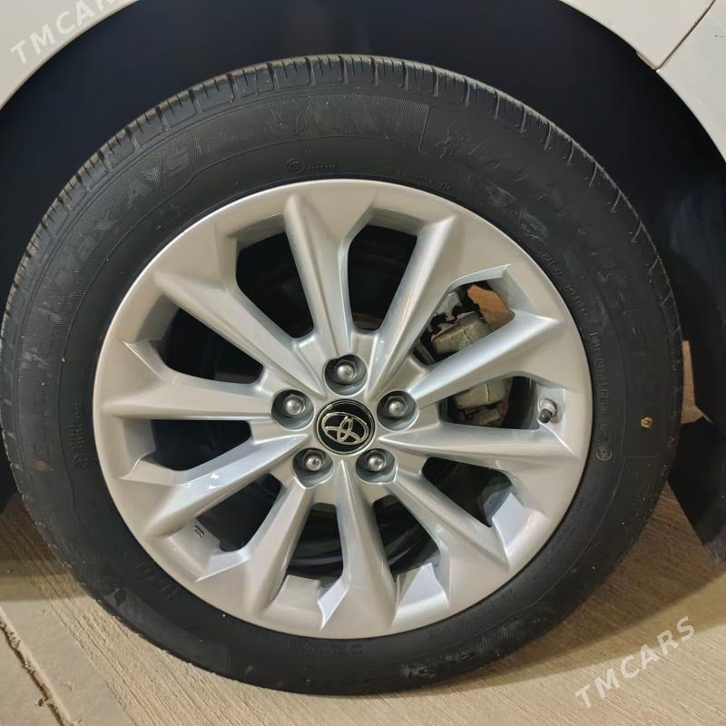 Toyota Corolla 2021 - 255 000 TMT - Ашхабад - img 8