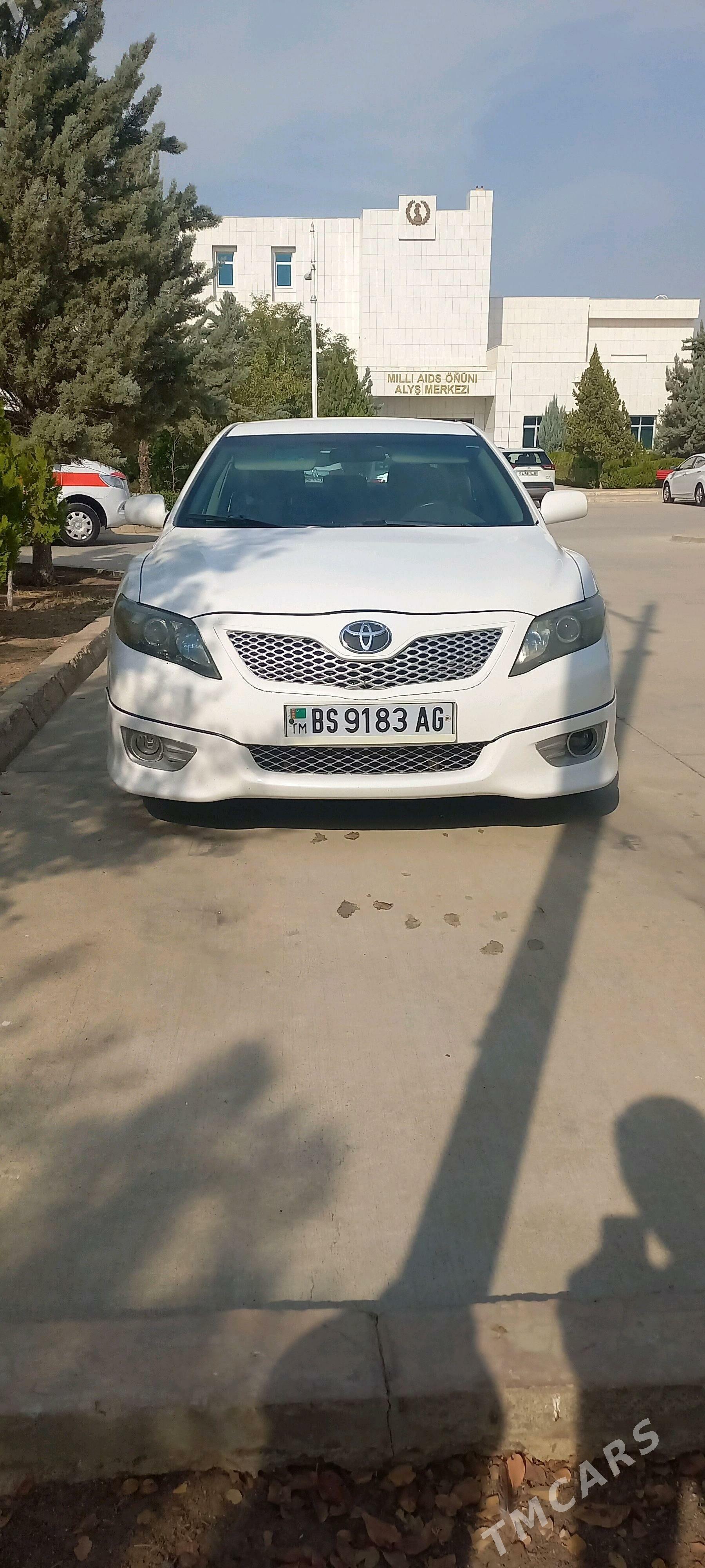 Toyota Camry 2011 - 210 000 TMT - Aşgabat - img 2