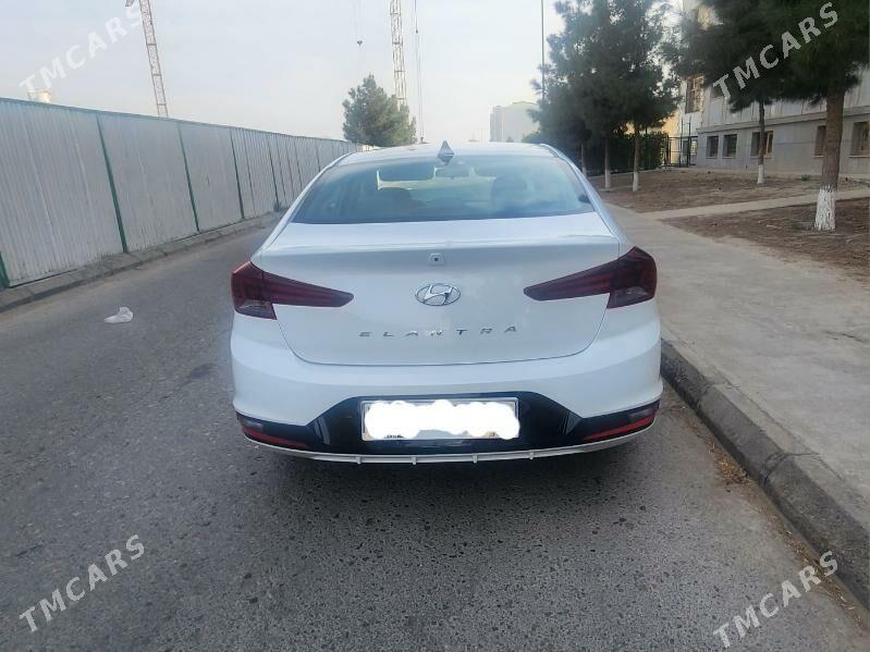 Hyundai Elantra 2020 - 175 000 TMT - Мары - img 4