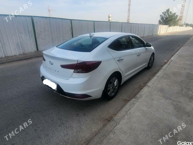Hyundai Elantra 2020 - 175 000 TMT - Мары - img 3