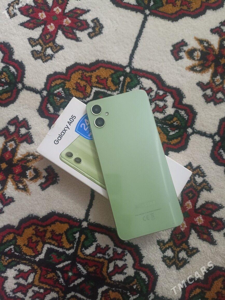 Samsung A05 - Туркменабат - img 1