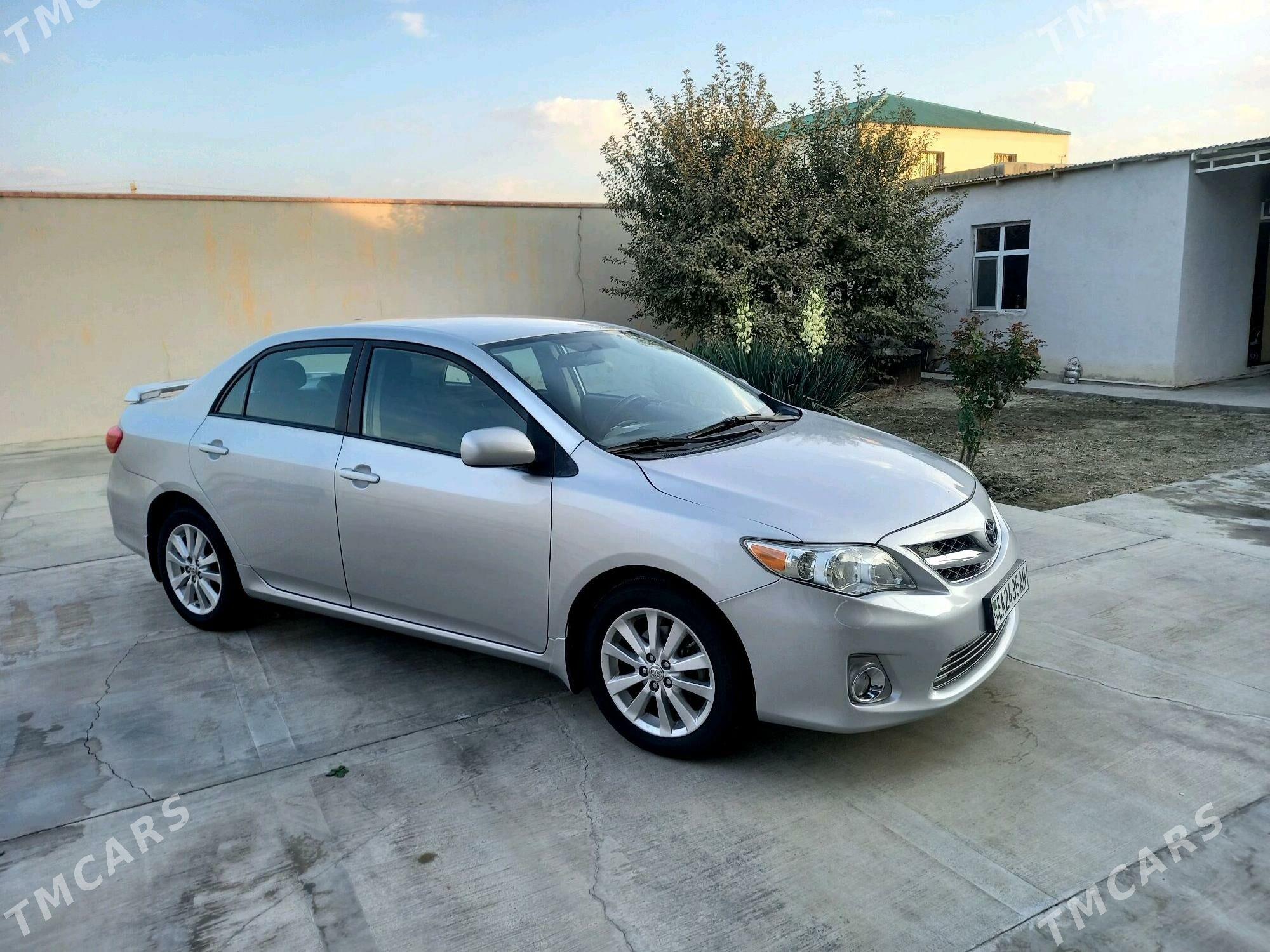 Toyota Corolla 2012 - 165 000 TMT - Бахарден - img 2
