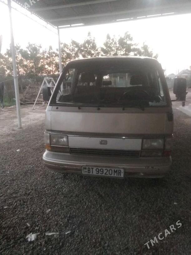 Toyota Hiace 1990 - 40 000 TMT - Мары - img 1