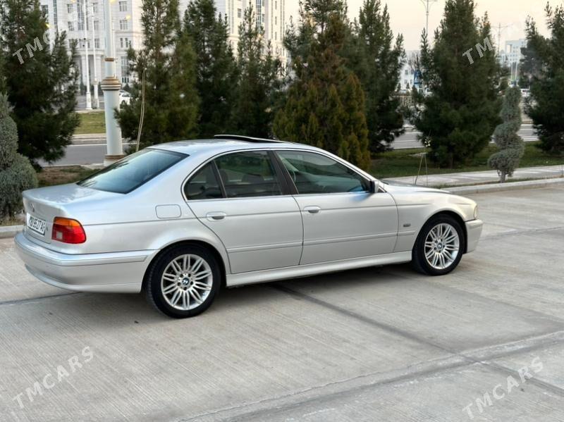 BMW E39 2002 - 115 000 TMT - Кëши - img 5