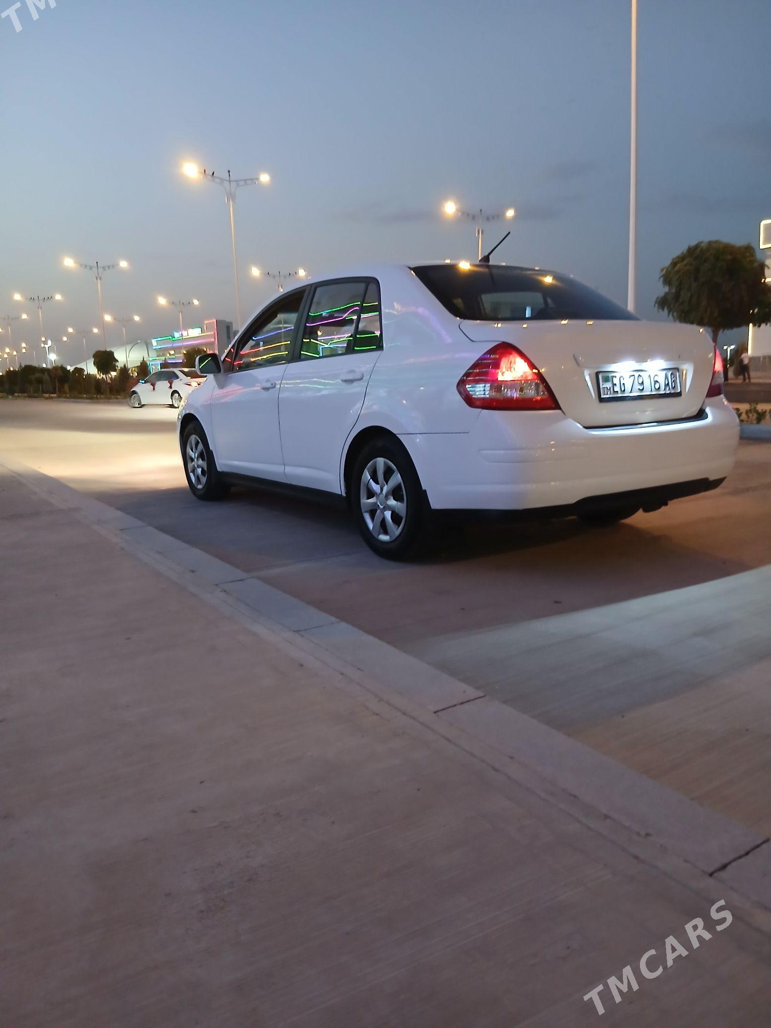 Nissan Versa 2011 - 126 000 TMT - Ашхабад - img 2