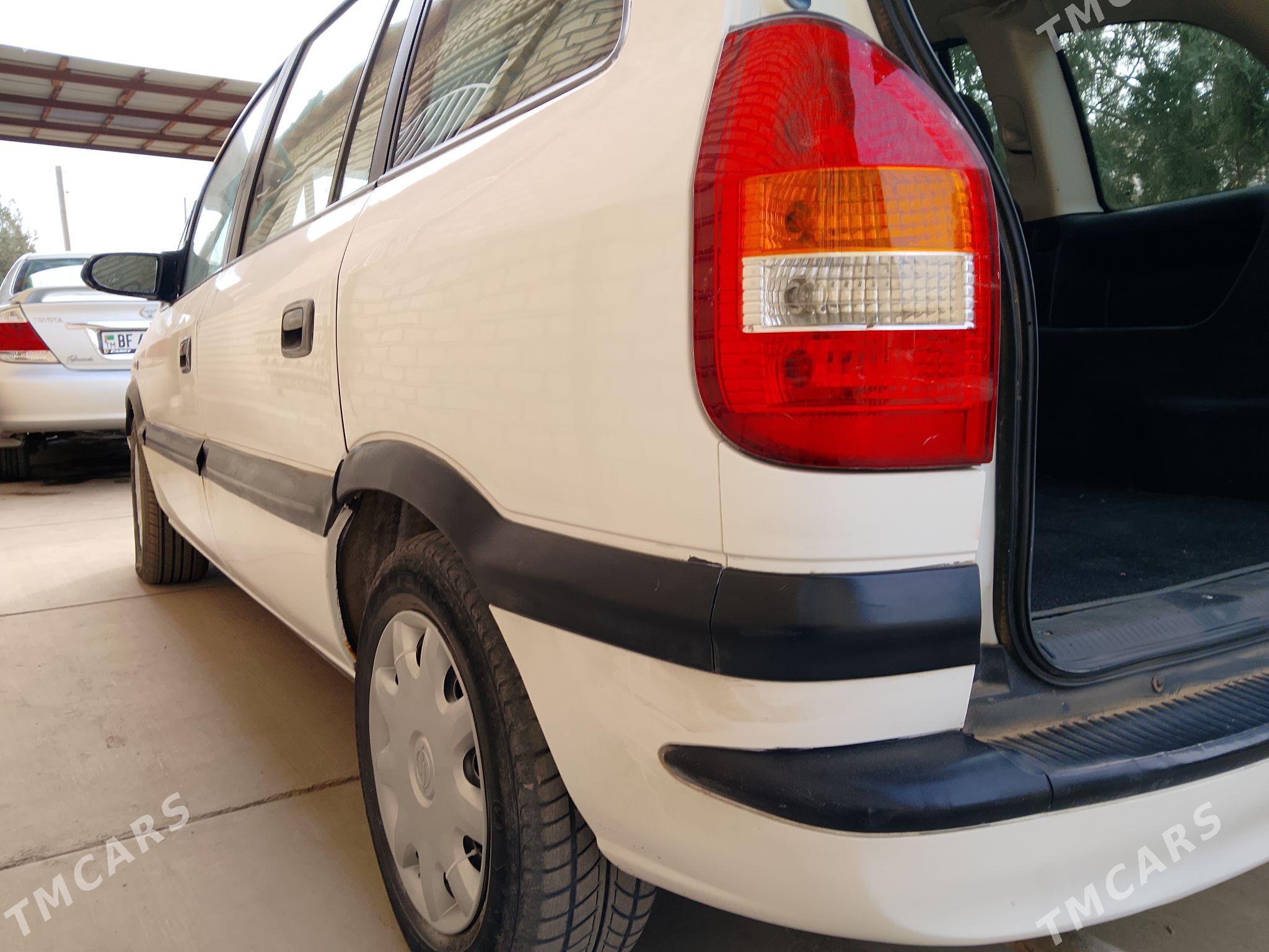 Opel Zafira 2000 - 79 000 TMT - Şabat etr. - img 1