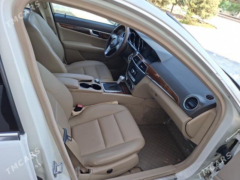 Mercedes-Benz C350 2012 - 235 000 TMT - 11 мкр - img 2