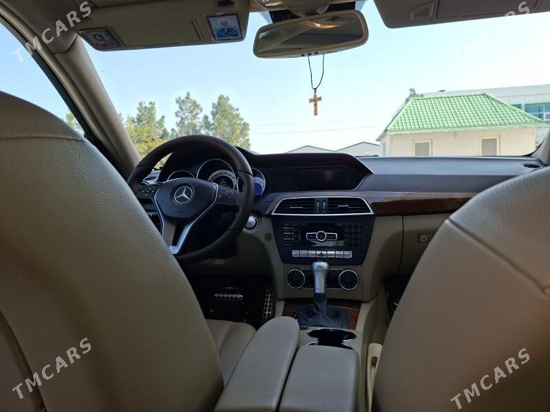 Mercedes-Benz C350 2012 - 235 000 TMT - 11 мкр - img 5