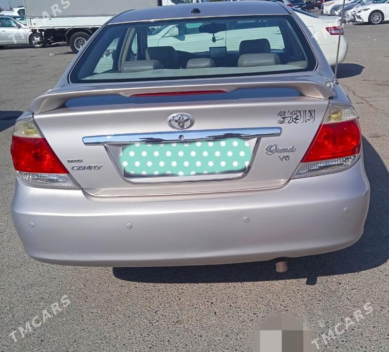 Toyota Camry 2005 - 240 000 TMT - Фарап - img 2