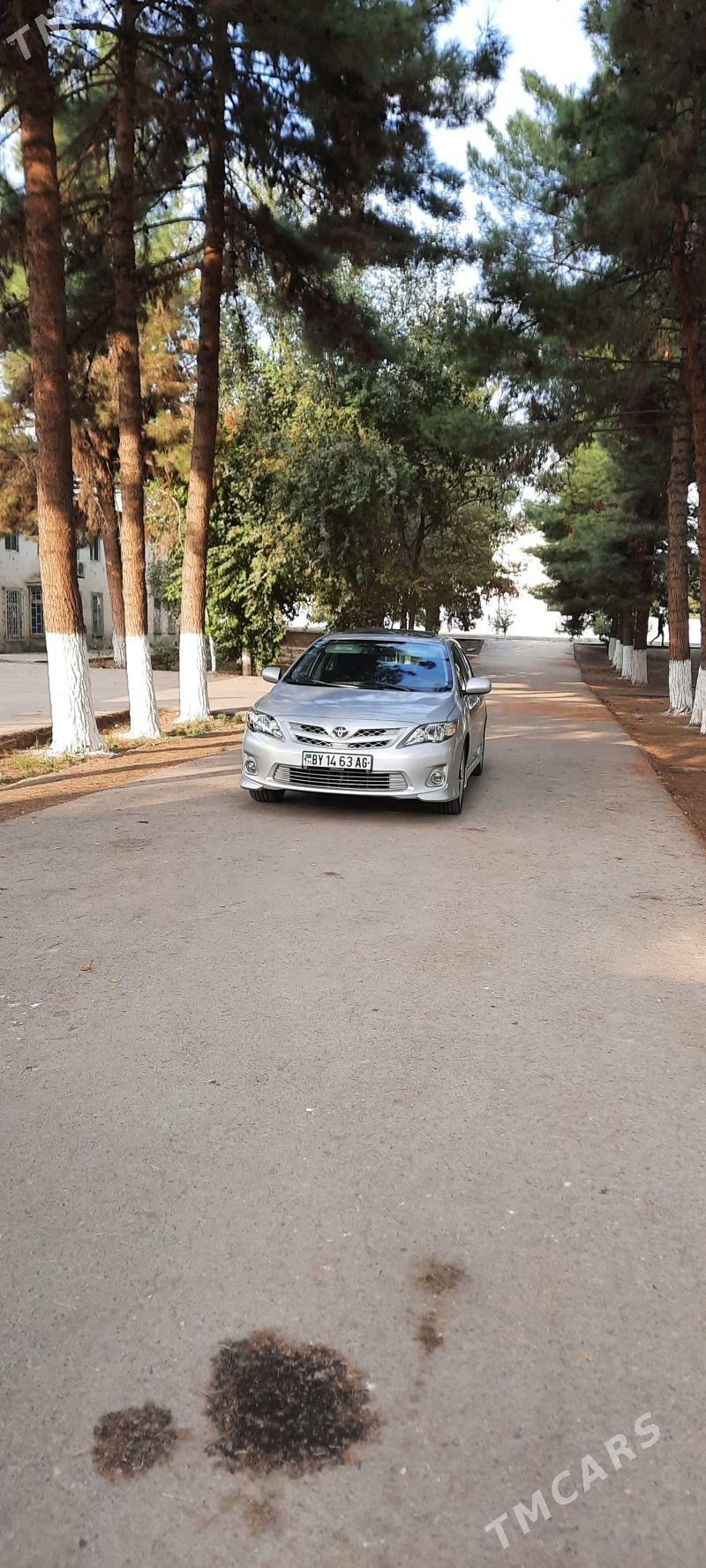 Toyota Corolla 2012 - 200 000 TMT - Aşgabat - img 4