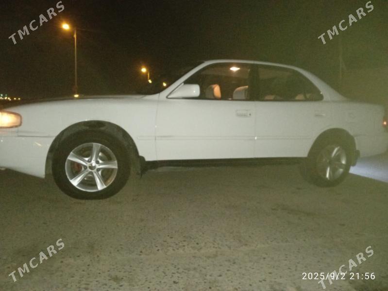 Toyota Camry 1993 - 120 000 TMT - Türkmenabat - img 4