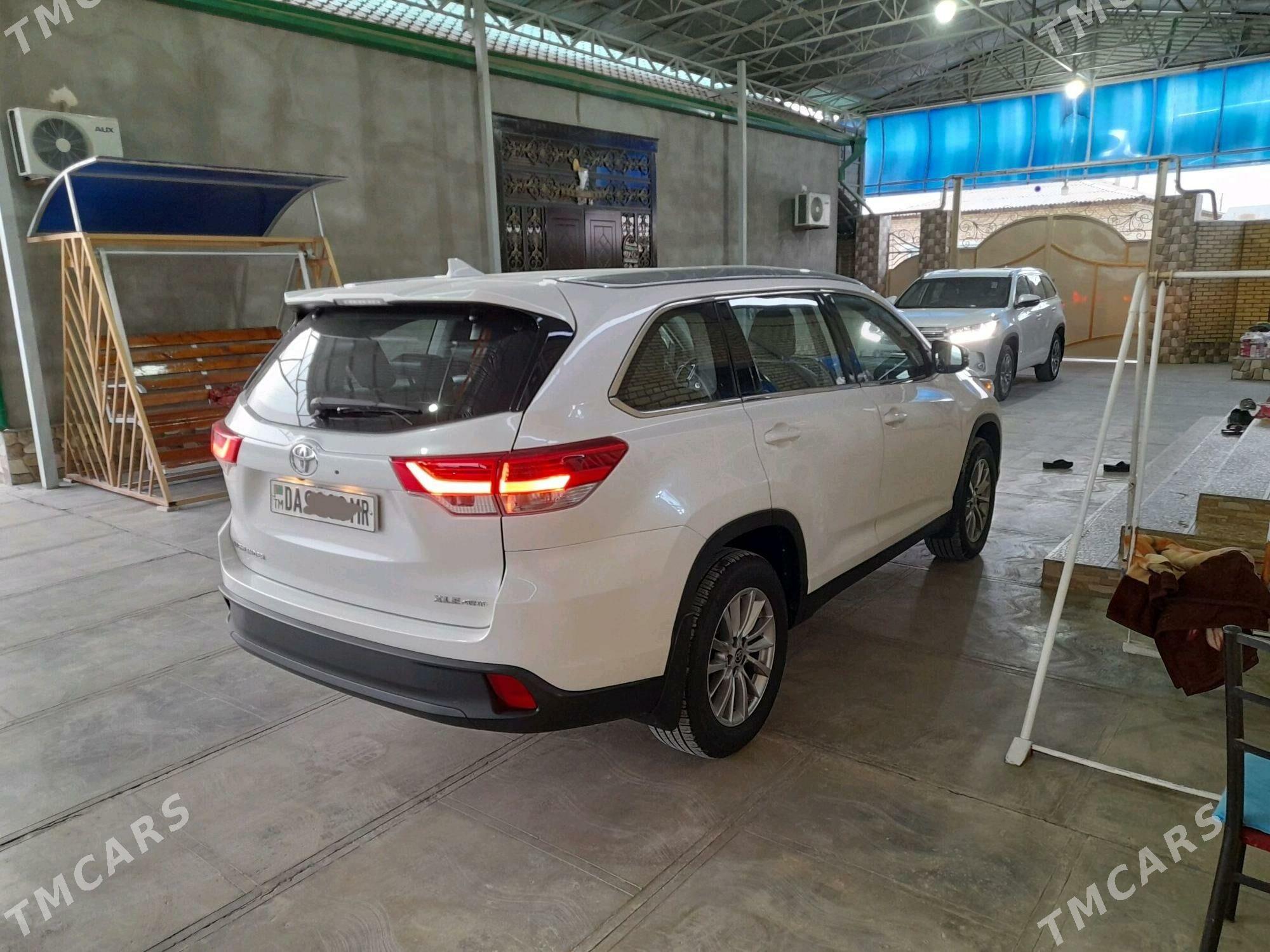 Toyota Highlander 2019 - 440 000 TMT - Мары - img 3