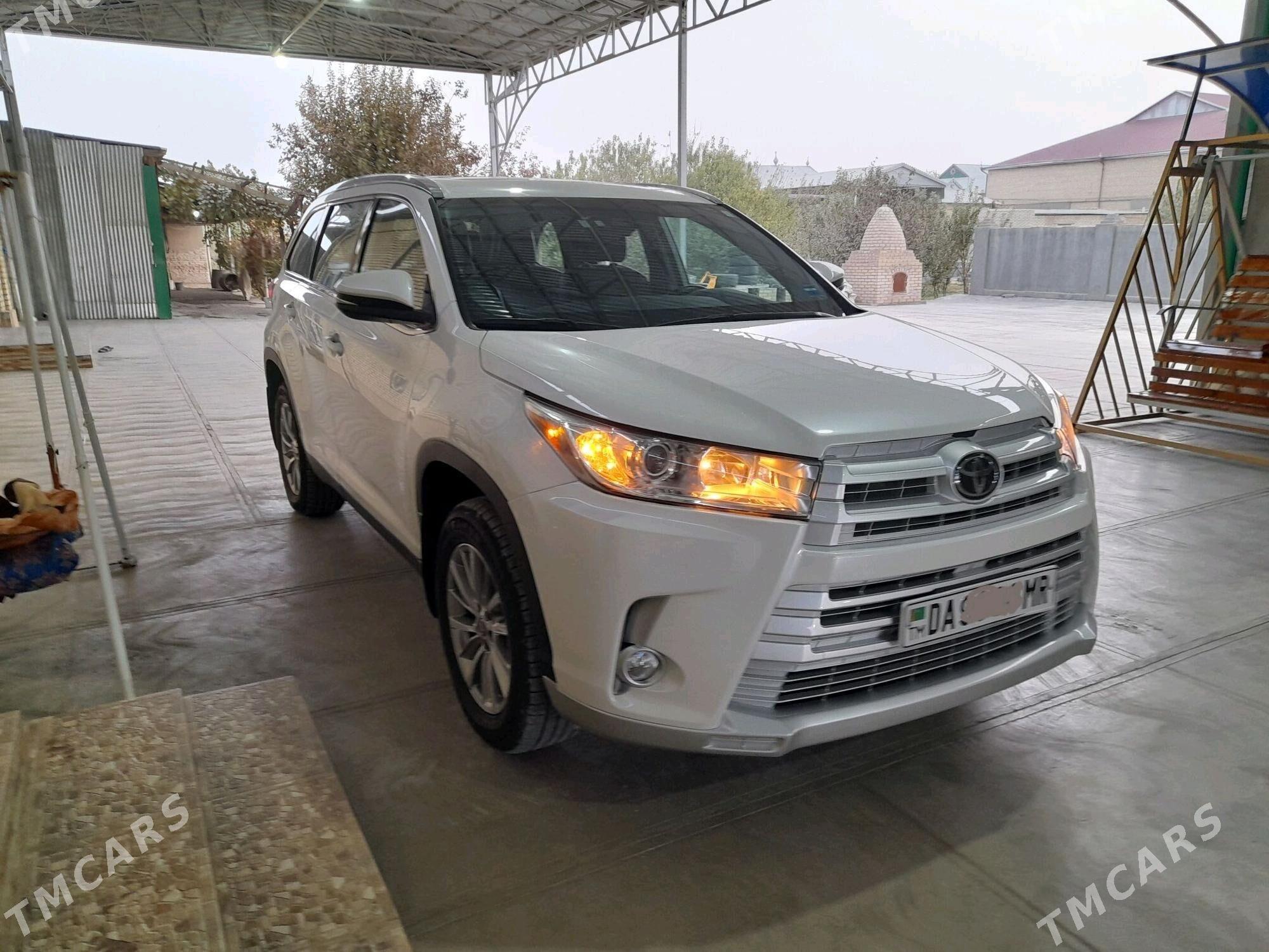 Toyota Highlander 2019 - 440 000 TMT - Мары - img 7