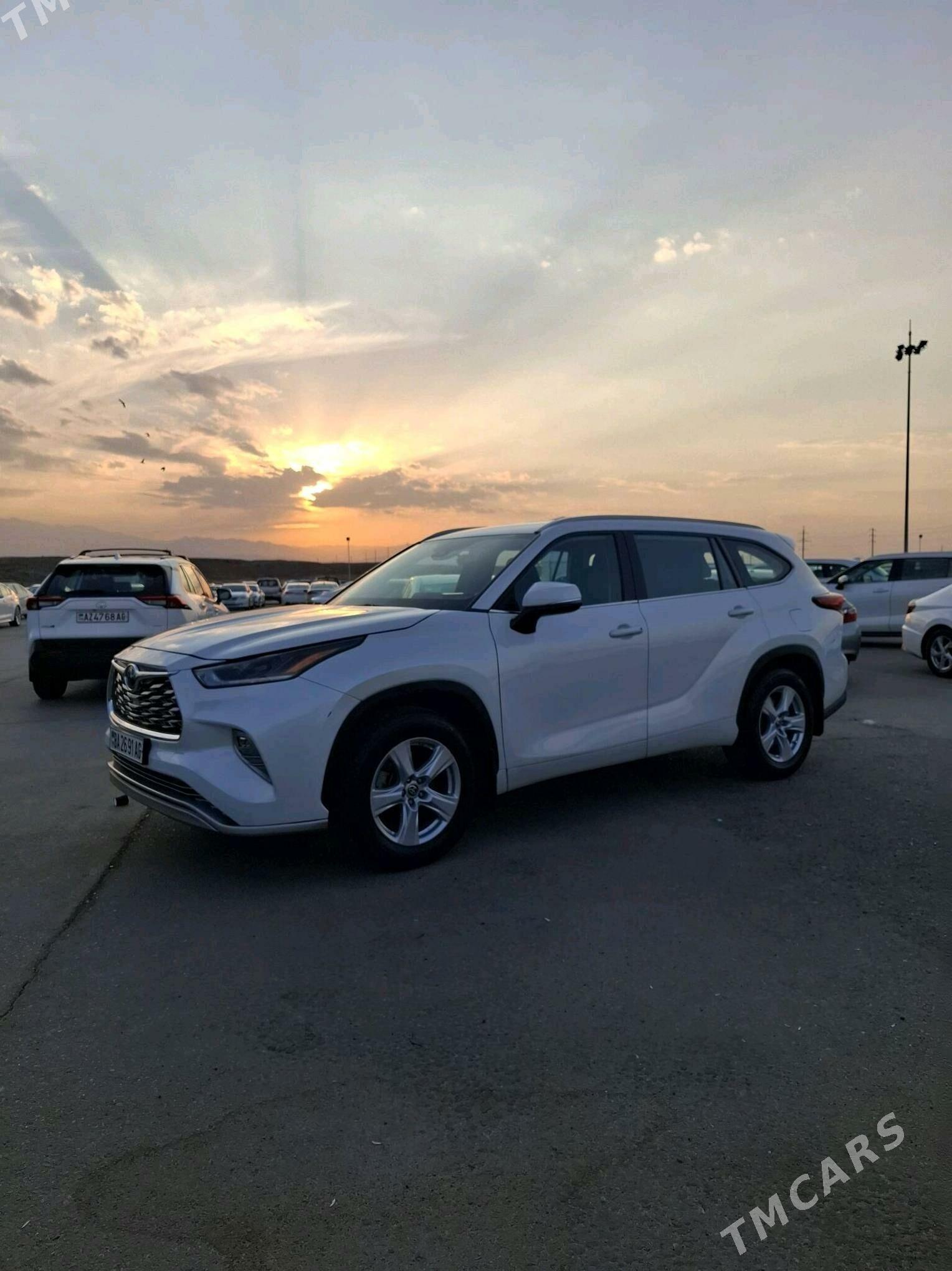 Toyota Highlander 2021 - 460 000 TMT - Aşgabat - img 4