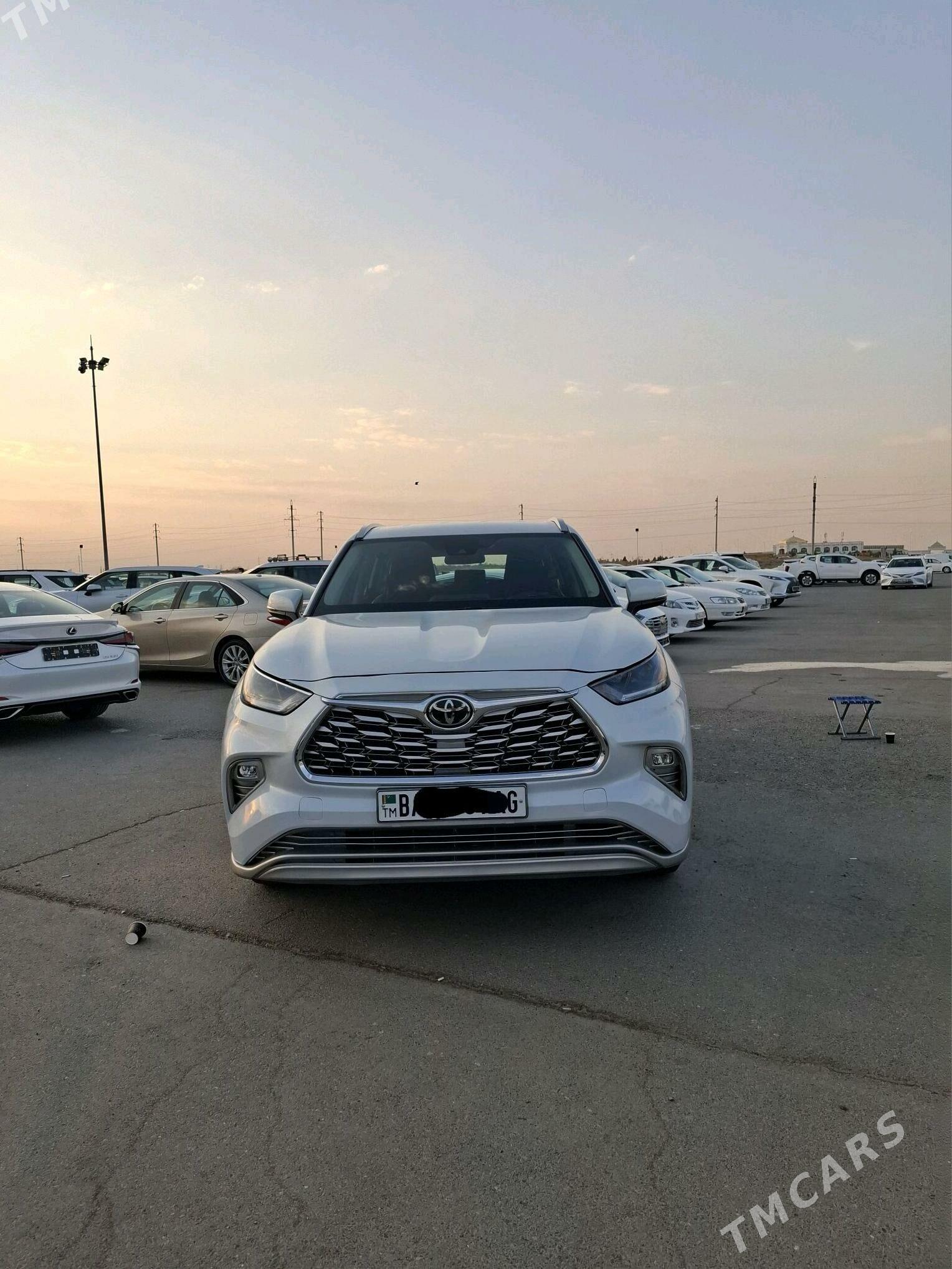 Toyota Highlander 2021 - 460 000 TMT - Aşgabat - img 5