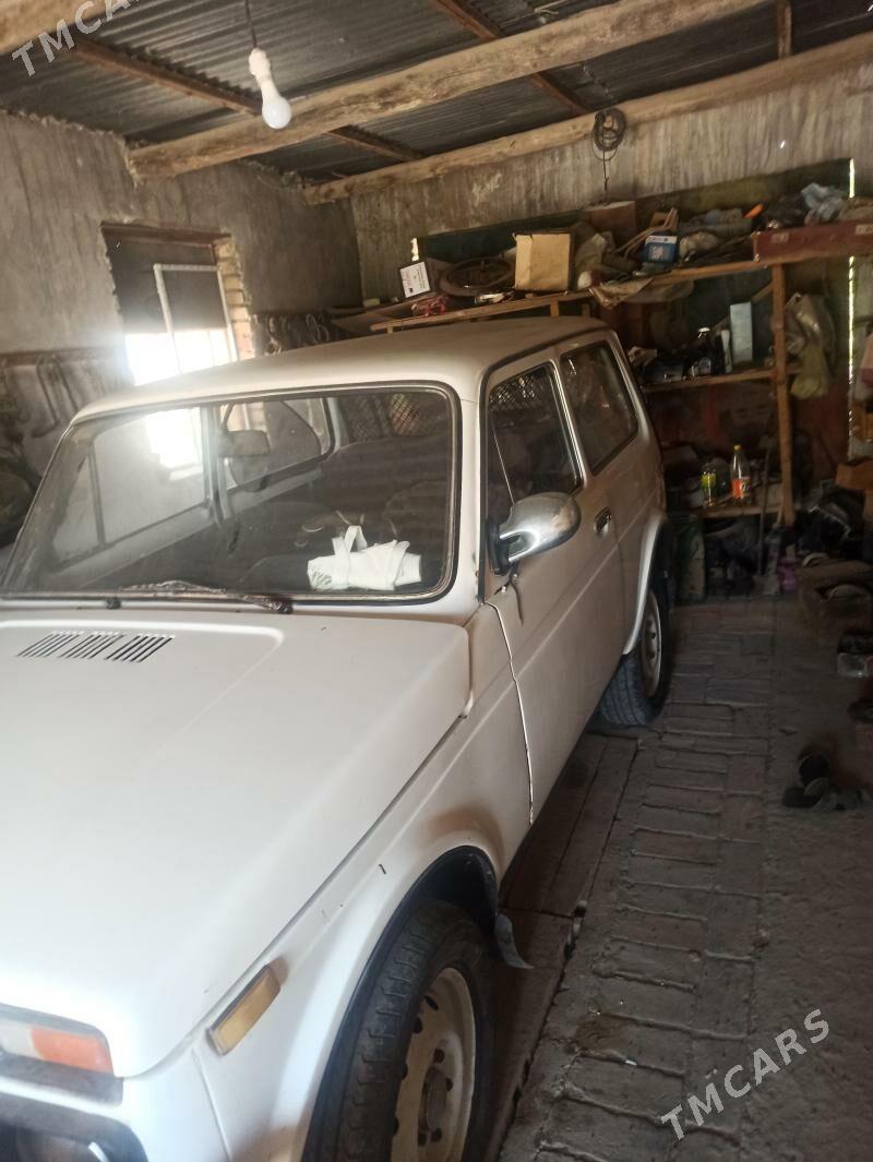 Lada Niva 1989 - 25 000 TMT - Саят - img 2