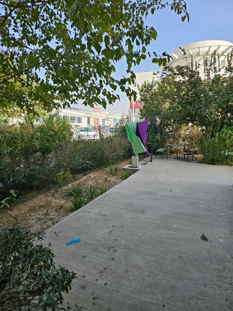 Mir 5 Eyesi 1etaz 4kom. - Parahat 5 - img 8