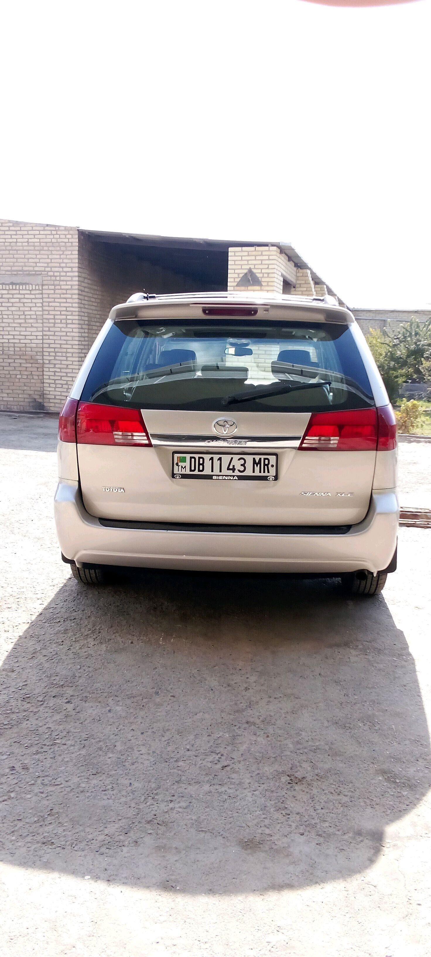 Toyota Sienna 2005 - 240 000 TMT - Мары - img 1