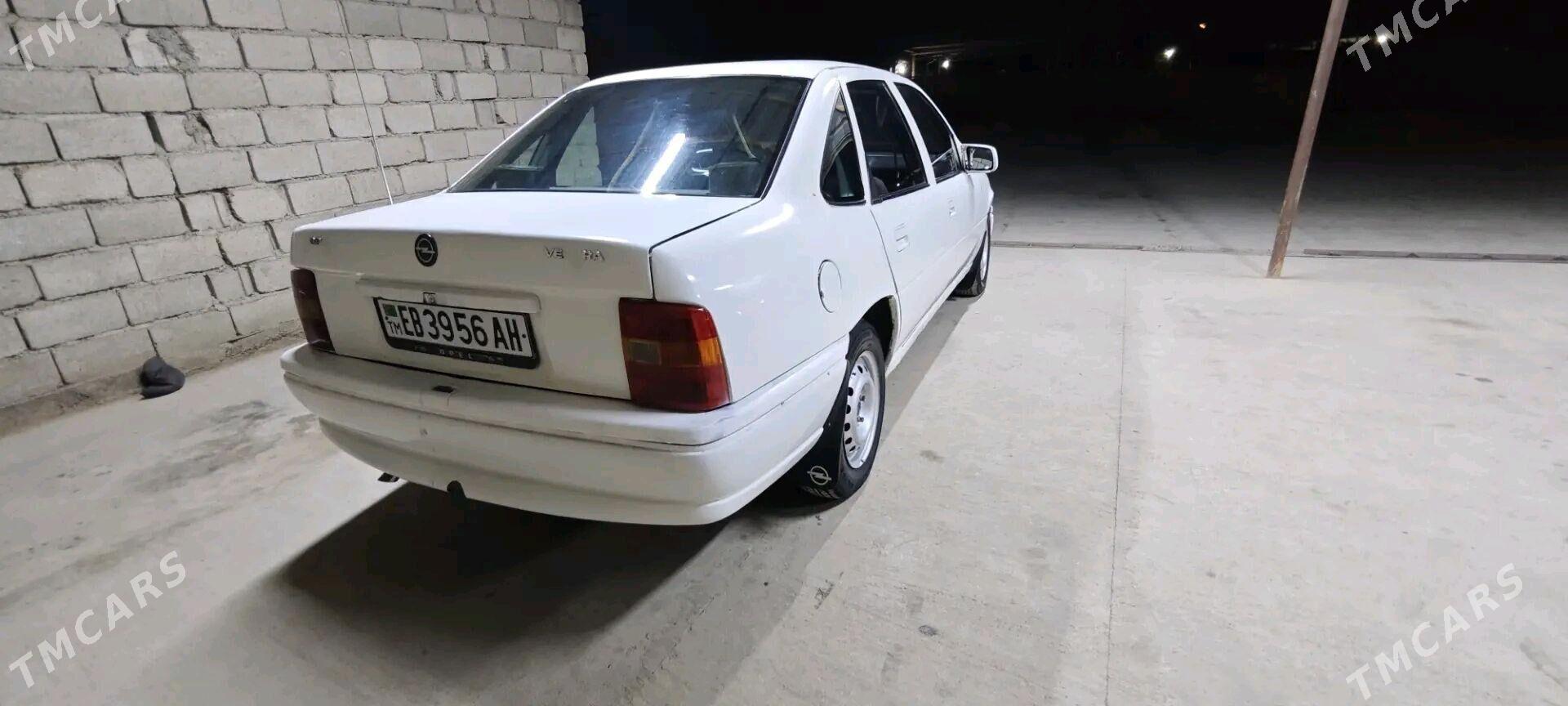 Opel Vectra 1993 - 23 000 TMT - Tejen - img 1