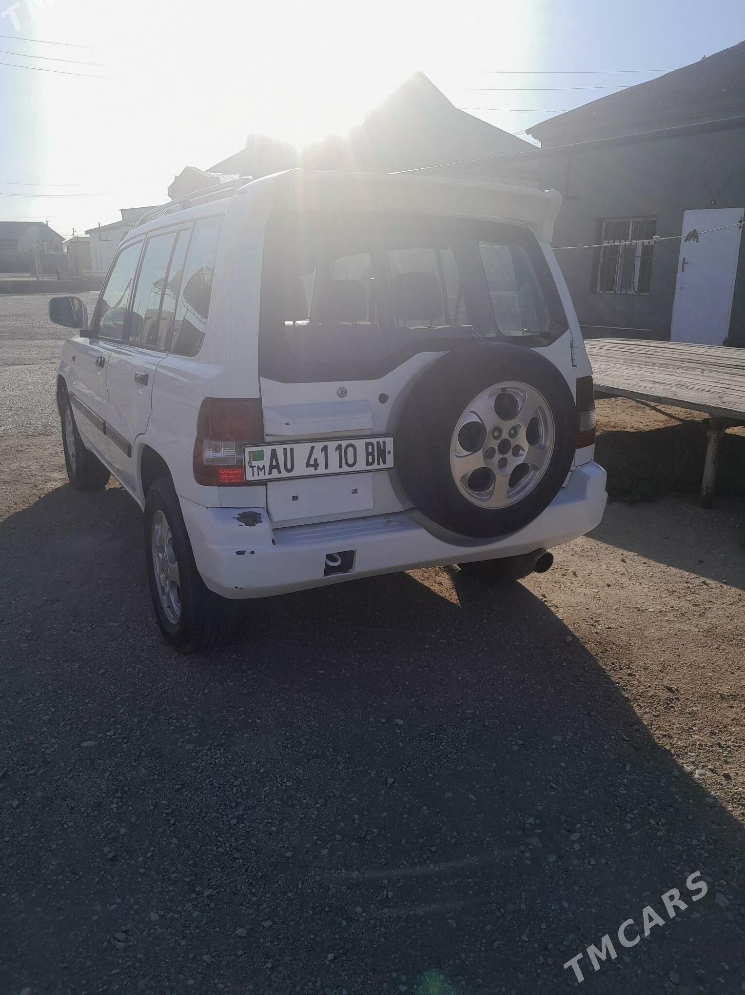 Mitsubishi Pajero 2000 - 60 000 TMT - Гумдаг - img 3