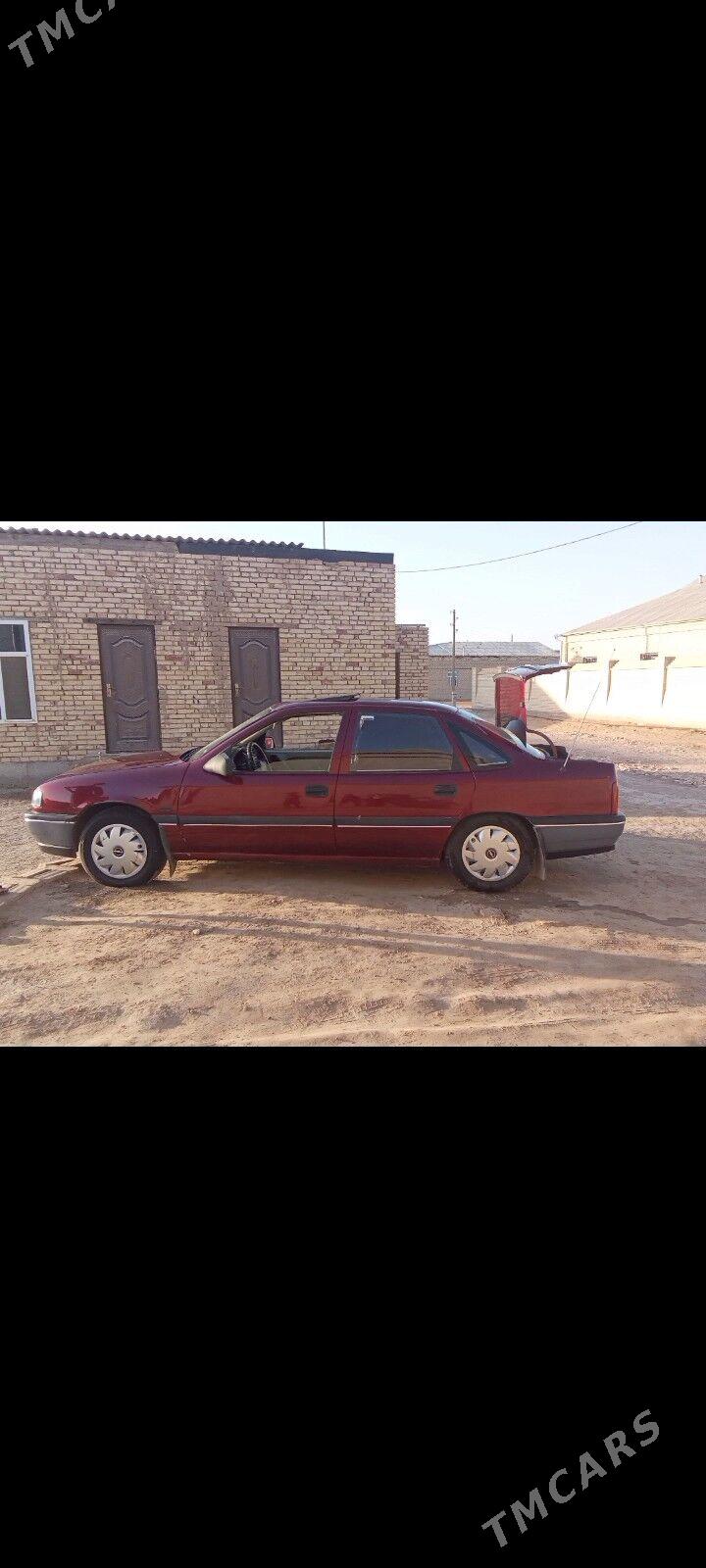 Opel Vectra 1992 - 46 000 TMT - Векильбазар - img 7