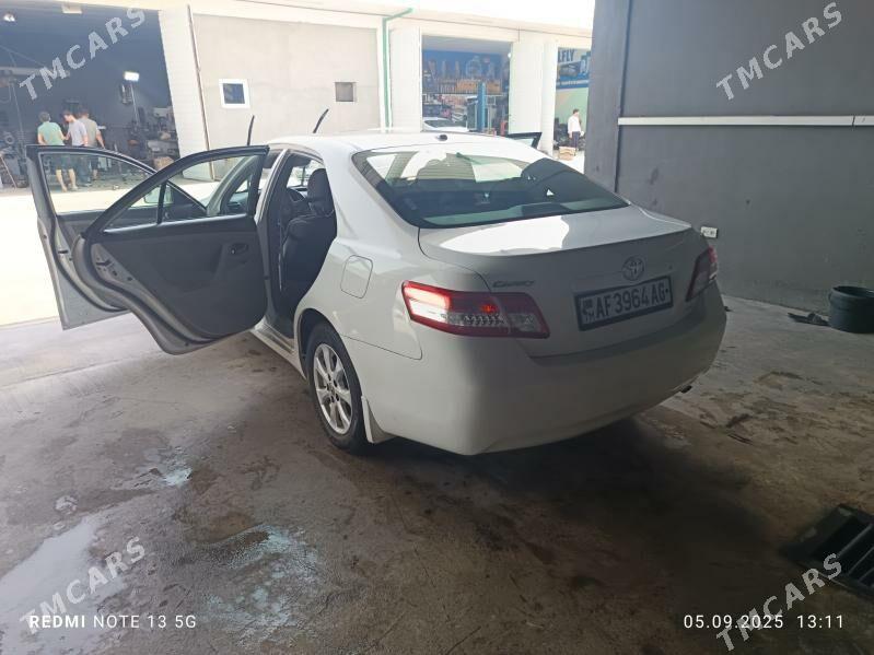 Toyota Camry 2010 - 200 000 TMT - 10 mkr - img 2