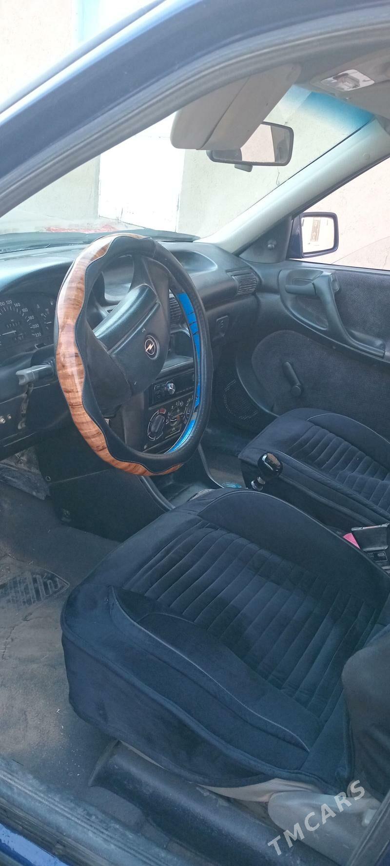 Opel Astra 1993 - 40 000 TMT - Болдумсаз - img 4