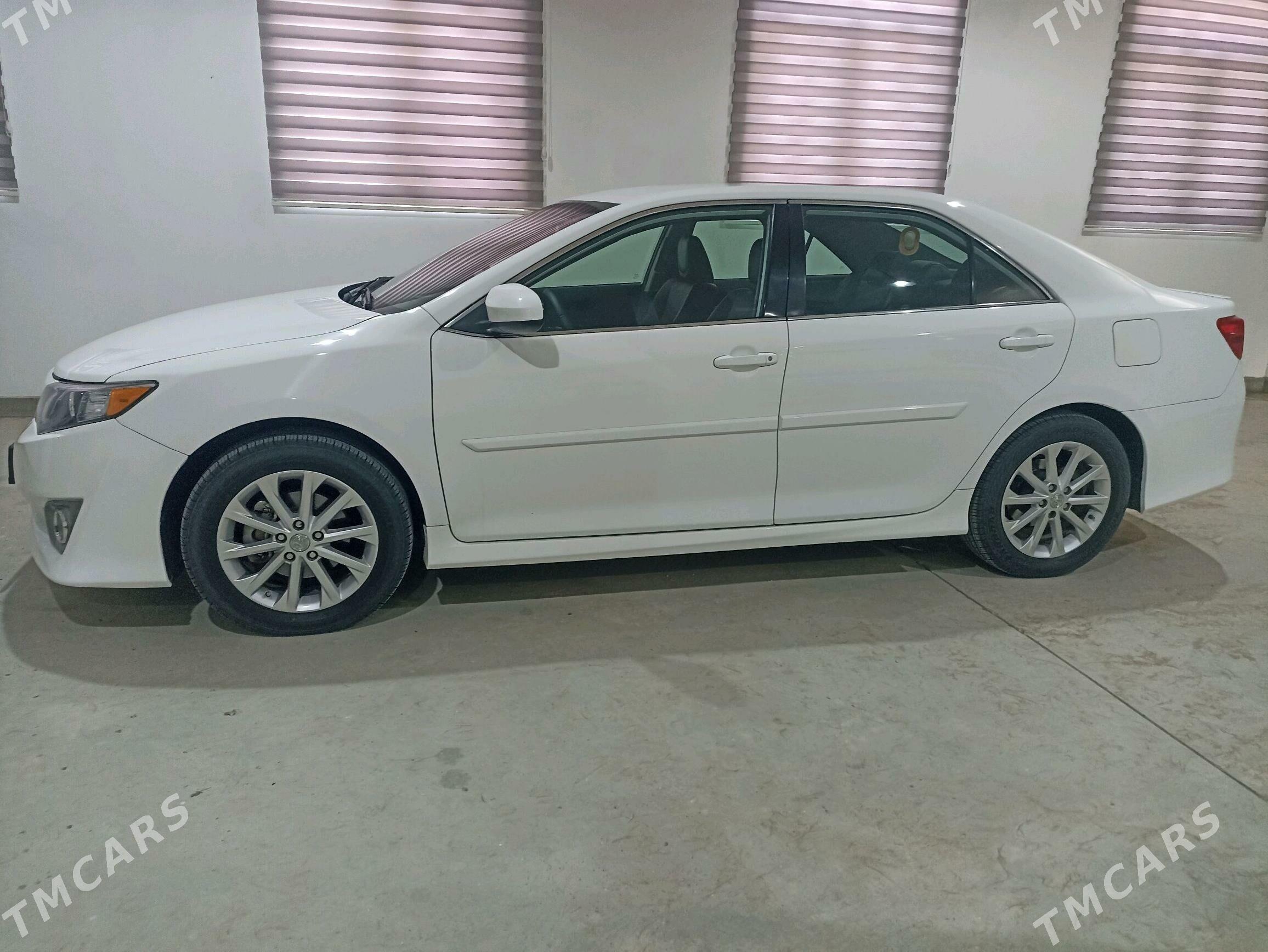Toyota Camry 2014 - 250 000 TMT - Dänew - img 1