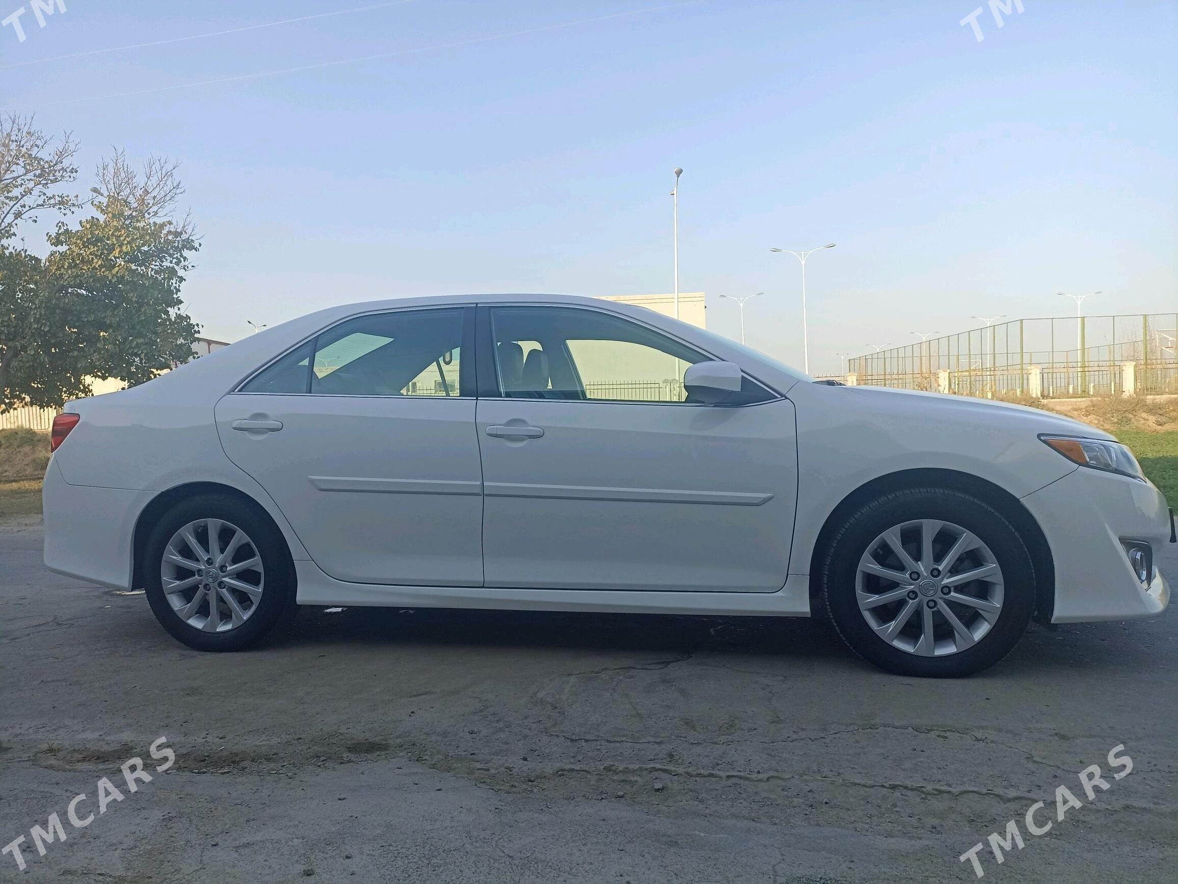 Toyota Camry 2014 - 250 000 TMT - Dänew - img 6