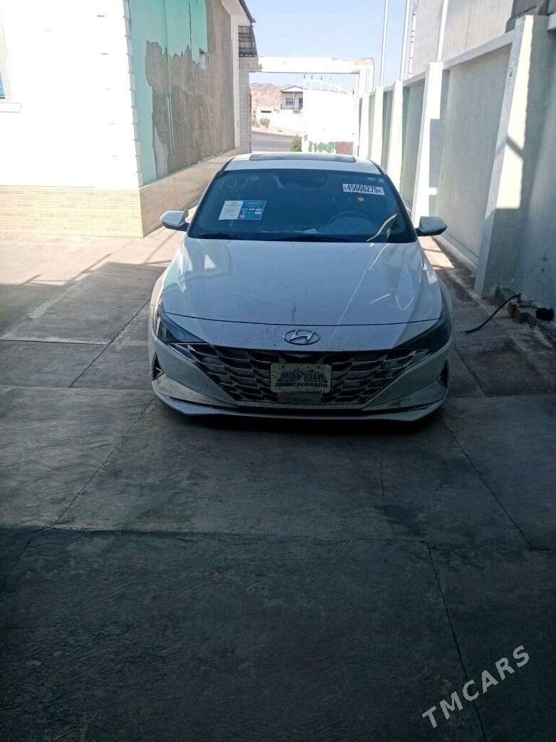 Hyundai Elantra 2021 - 260 000 TMT - Türkmenbaşy - img 2