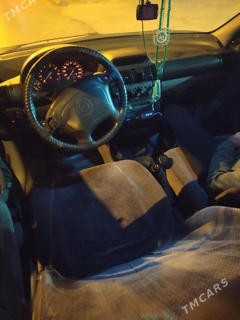 Opel Vita 1996 - 25 000 TMT - Türkmenabat - img 4