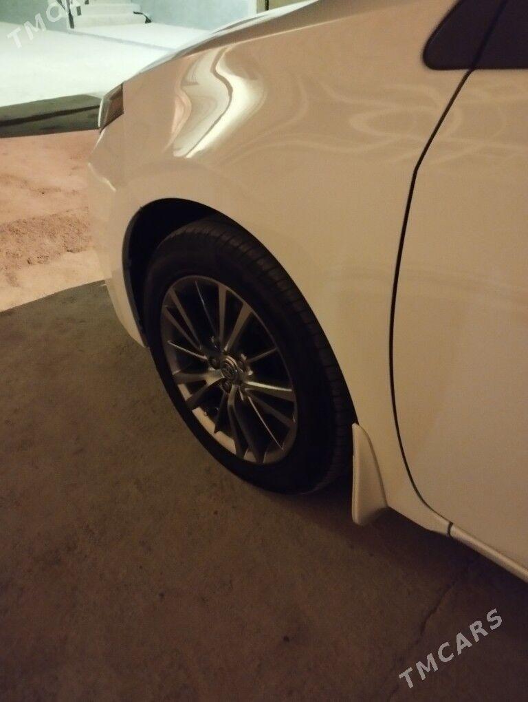 Toyota Corolla 2014 - 215 000 TMT - Ашхабад - img 2