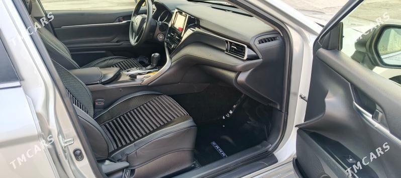 Toyota Camry 2023 - 290 000 TMT - Сакар - img 9