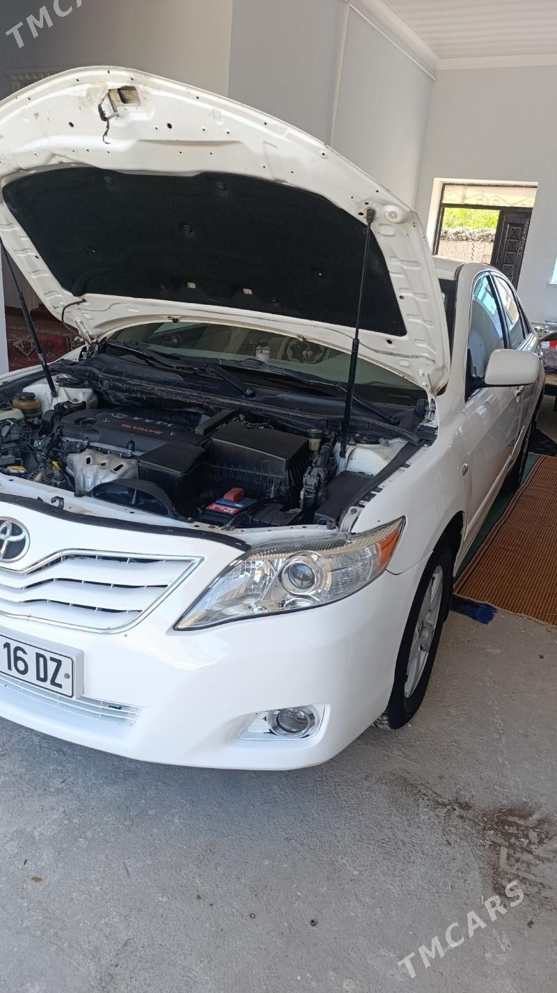 Toyota Camry 2010 - 150 000 TMT - Кёнеургенч - img 8