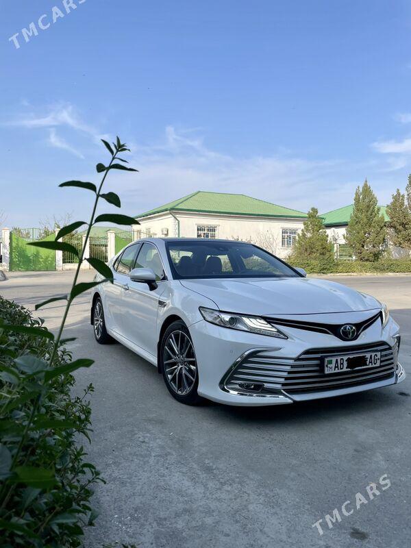 Toyota Camry 2023 - 503 000 TMT - Ашхабад - img 3