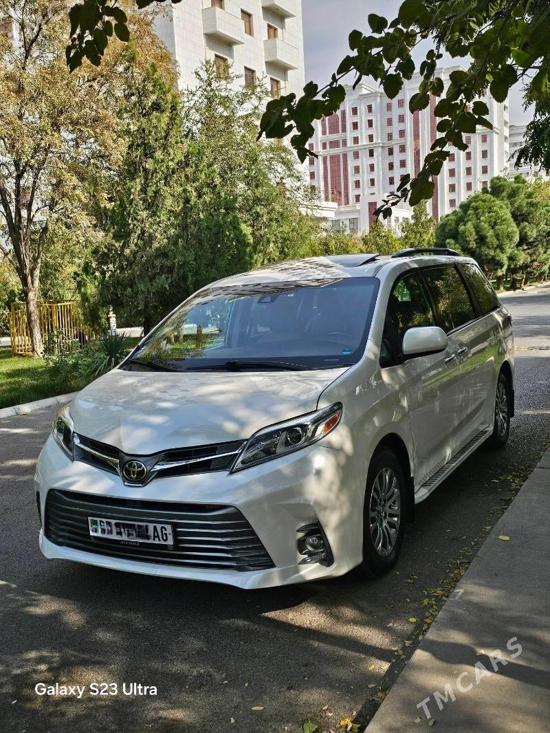 Toyota Sienna 2019 - 455 000 TMT - Ашхабад - img 1