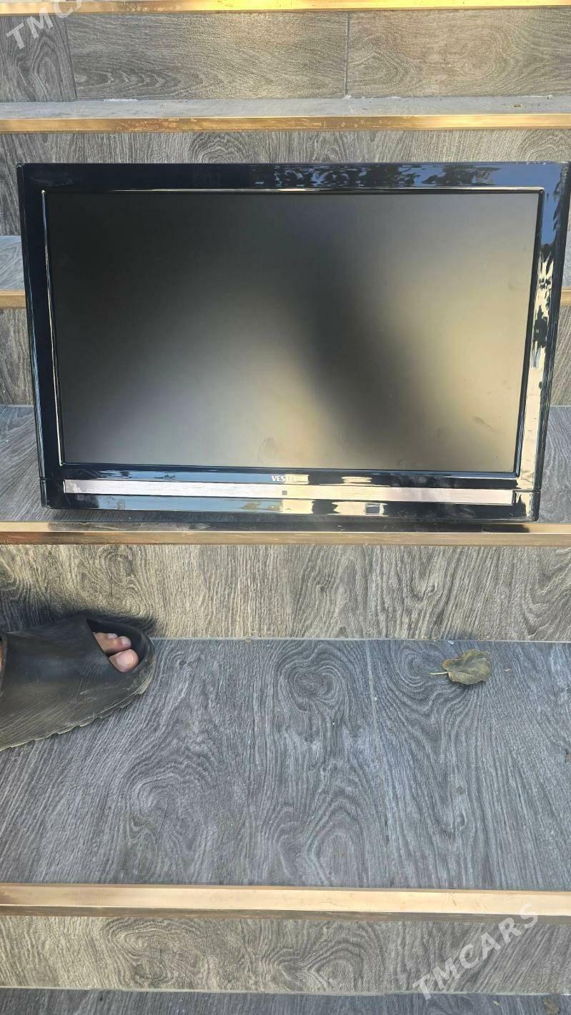 телевизор с двд плеером - Büzmeýin GRES - img 1